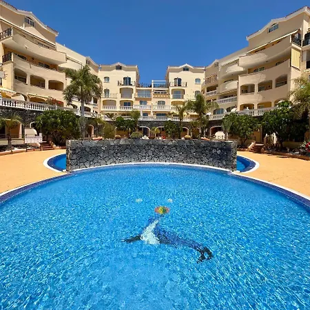 Apartment Lovely Cristianos In Quiet Complex K108